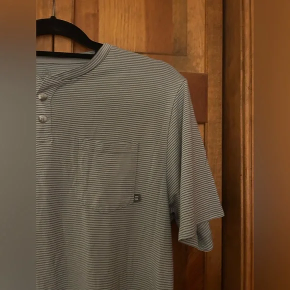 Free Fly Men’s Sz M Blue Striped Golf Short Sleeve Shirt Top - Picture 5 of 15